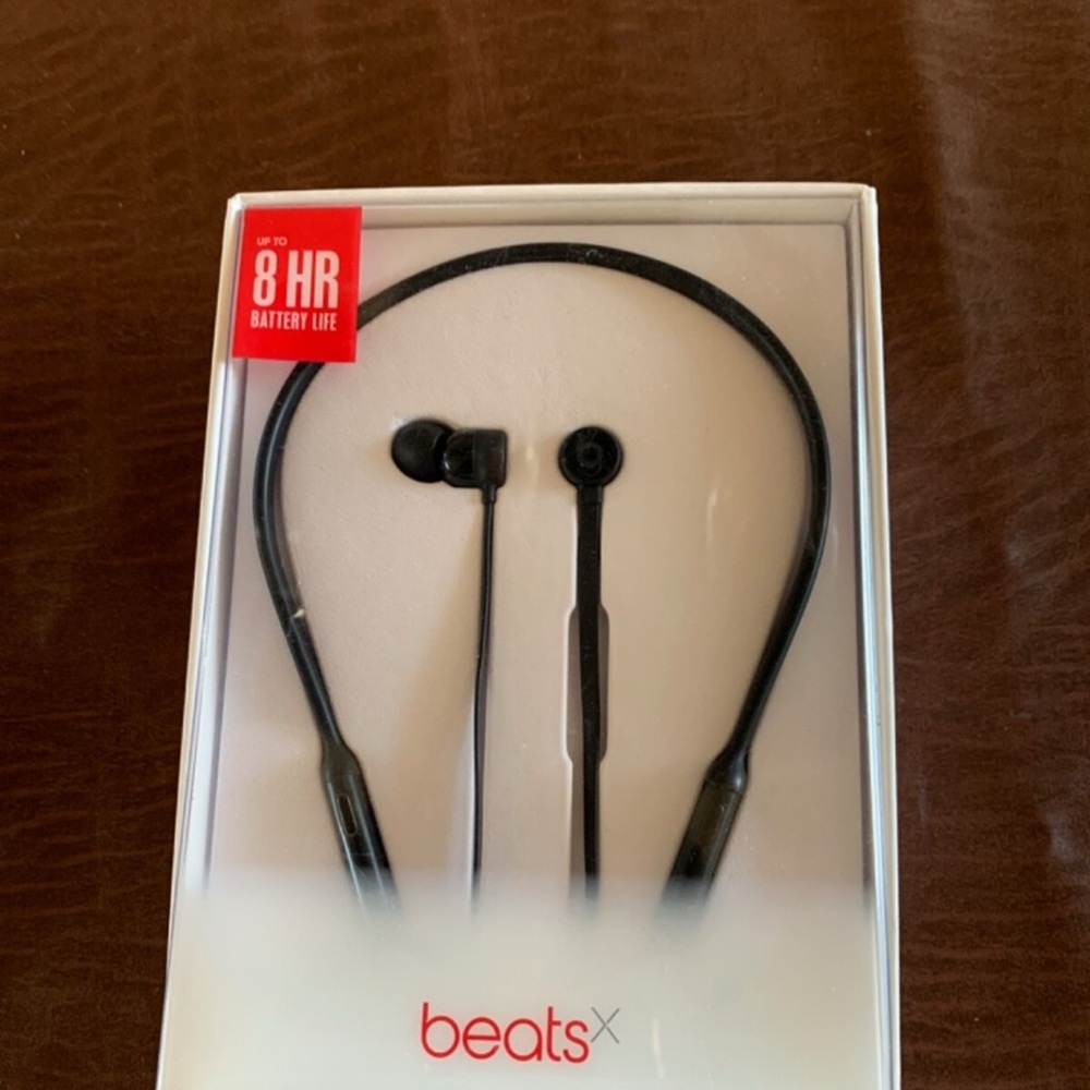 BeatsX Wireless Earphones - Black